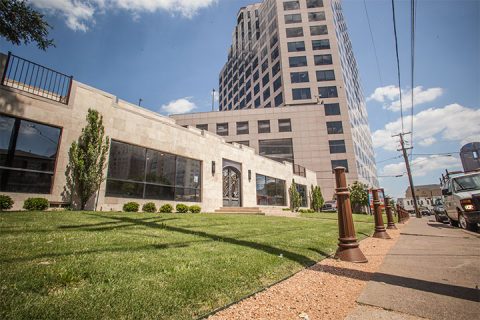 2520 fairmont underwent